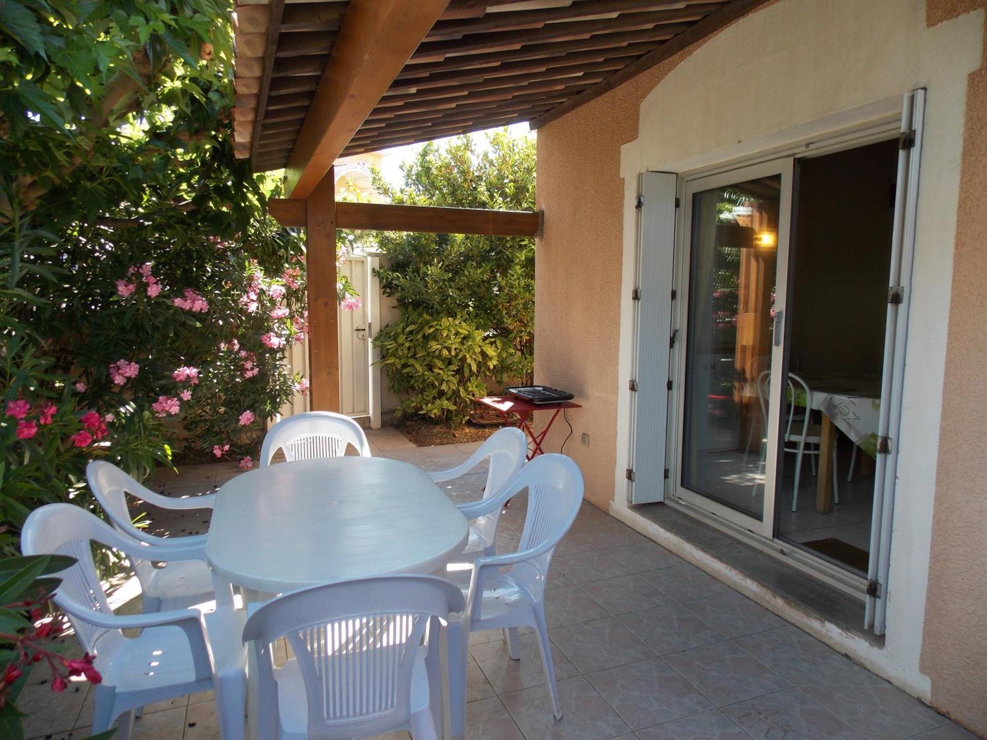Villa Les Amandines à Agde Extérieur photo