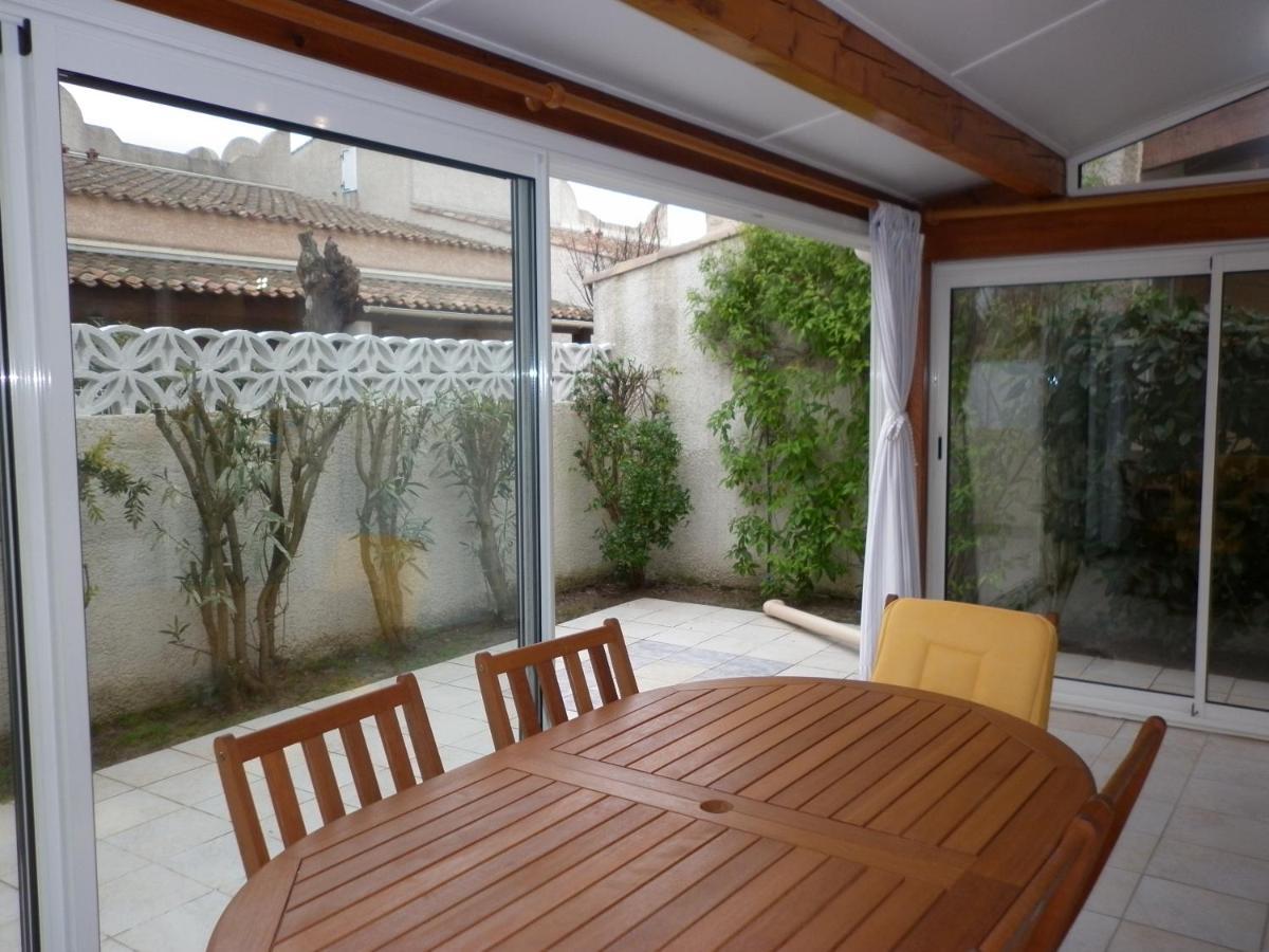 Villa Les Amandines à Agde Extérieur photo