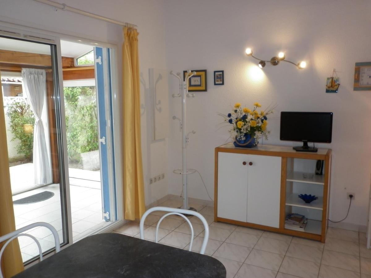 Villa Les Amandines à Agde Extérieur photo